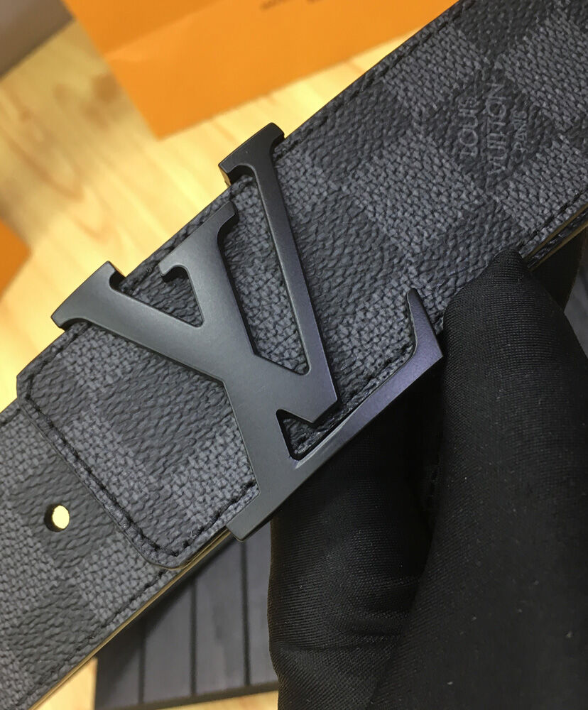 Louis Vuitton Belt LV Initiales 40mm Black