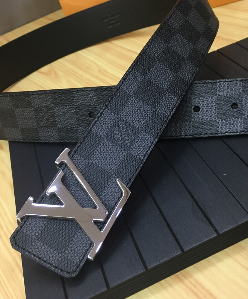 Louis Vuitton Belt LV Initiales 40mm Black