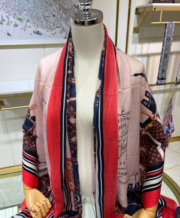 Louis Vuitton Scarf Women s Skyline Long Scarf Red