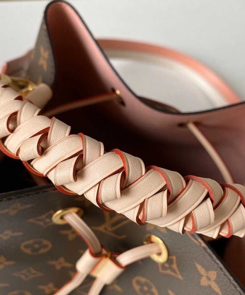 Louis Vuitton Neonoe MM M45577 Brown