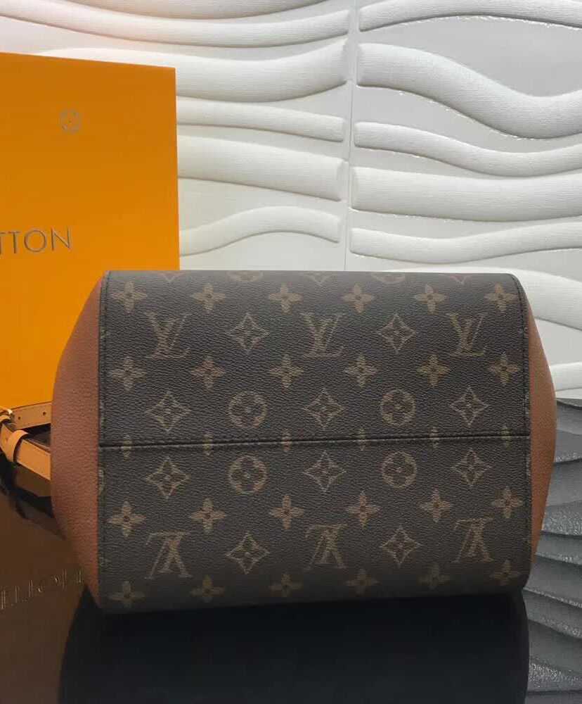 Louis Vuitton Fold Tote MM M45376 M45409 Cream