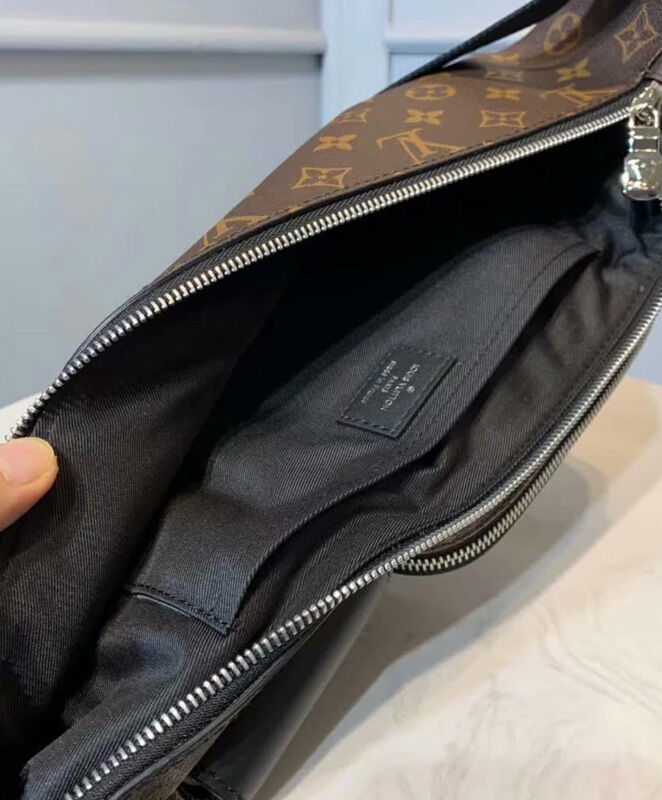 Louis Vuitton Christopher Bumbag Brown