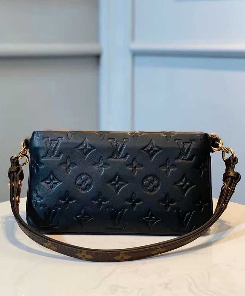 Louis Vuitton Pouche LV3 M45412 Brown