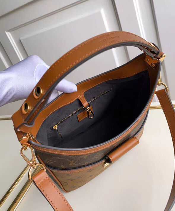 Louis Vuitton Hobo Dauphine PM M45194 Brown