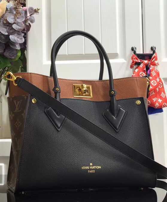 Louis Vuitton On My Side M53826 Black