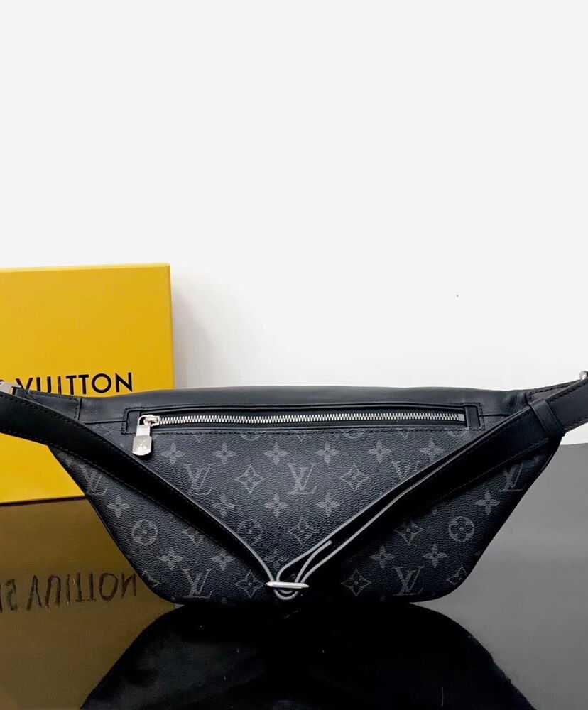 Louis Vuitton Discovery Bumbag M44336 Black