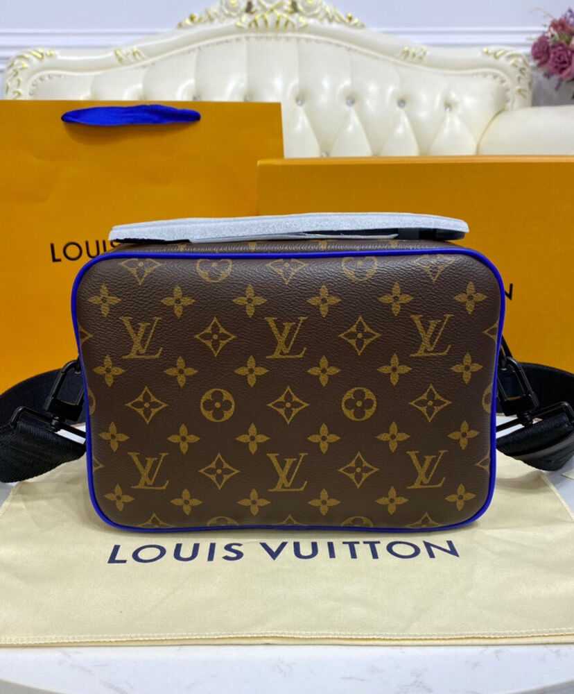 Louis Vuitton S Lock Messenger M45806 M45863