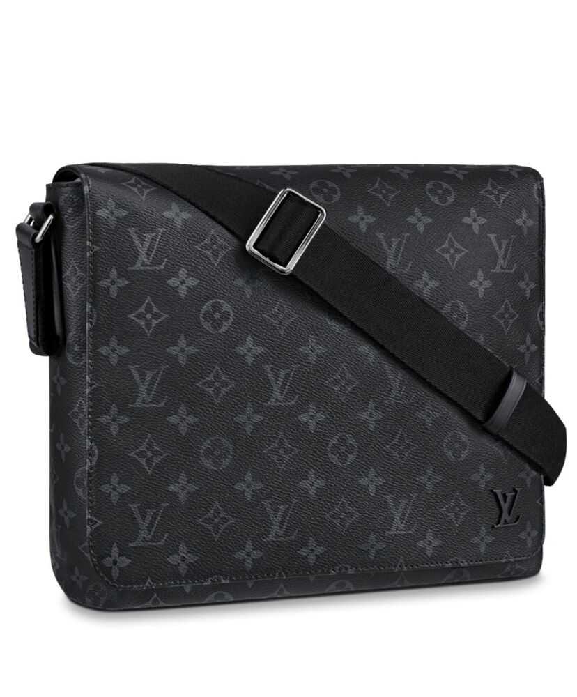 Louis Vuitton District MM M44001 Black