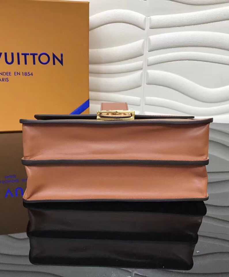 Louis Vuitton Dauphine M44391 Apricot