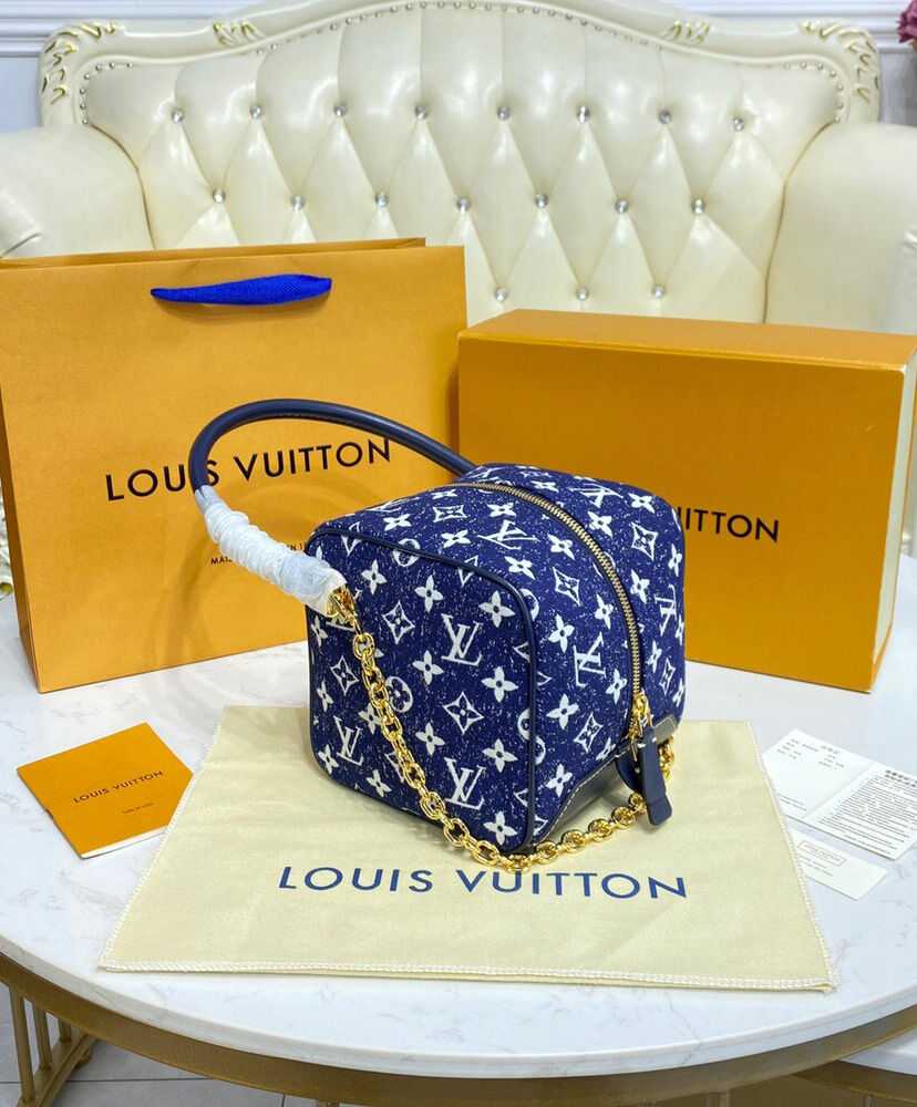 Louis Vuitton Square Bag M59611 Blue