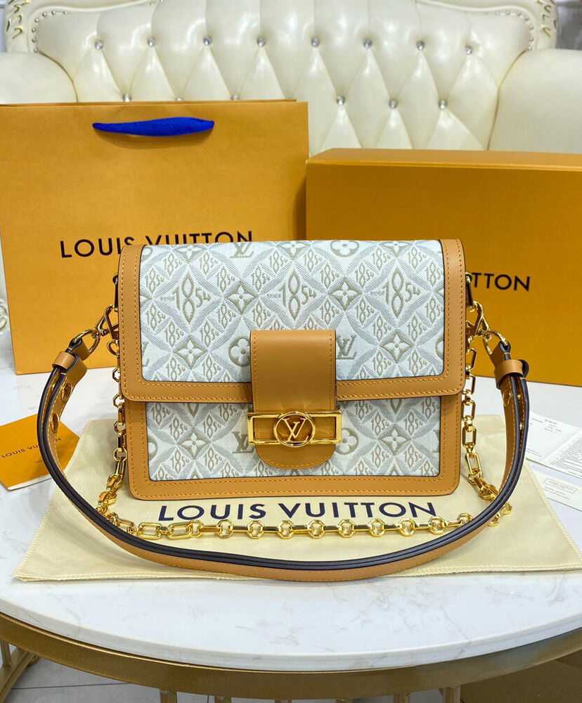 Louis Vuitton Dauphine MM M59483 Apricot