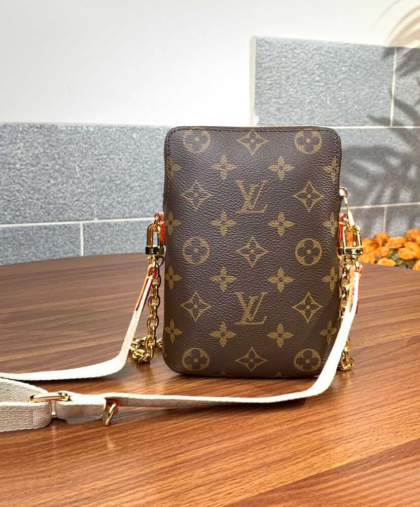 Louis Vuitton Utility Phone Sleeve M80746 Brown